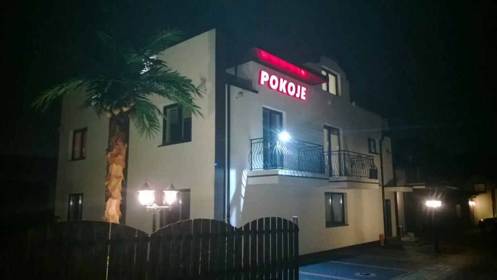 Pokoje Goscinne Neustadt in Westpreußen Exterior foto