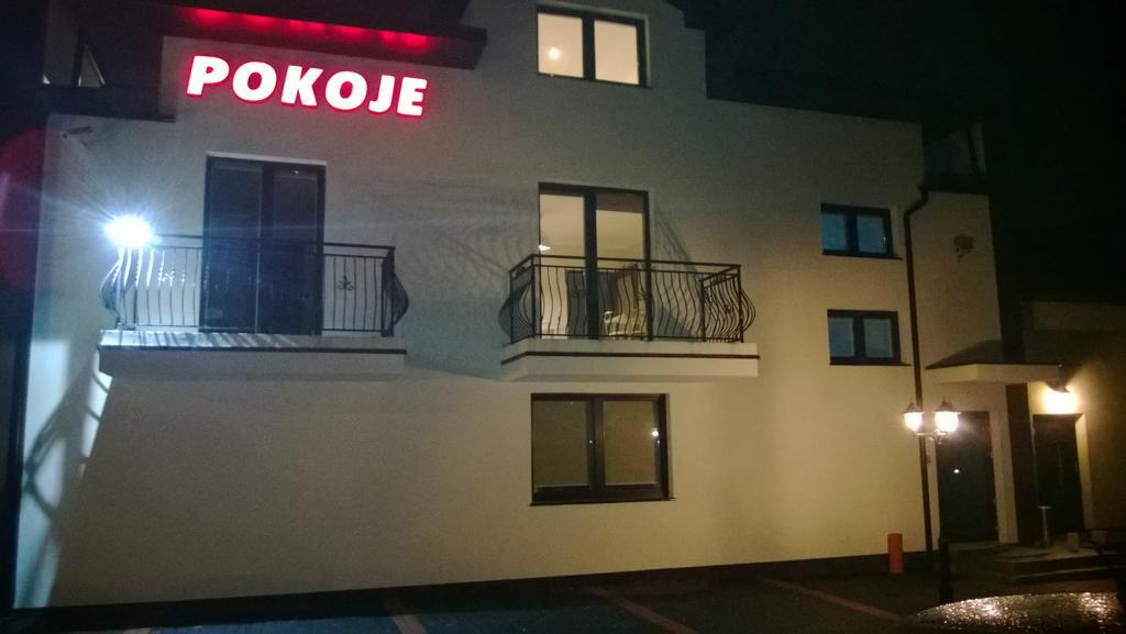 Pokoje Goscinne Neustadt in Westpreußen Exterior foto